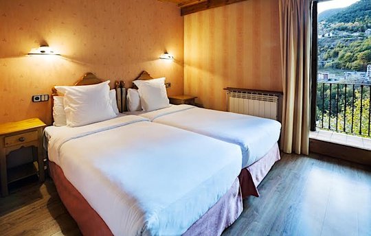 Aparthotel familiar 5 personas aparthotel anyóspark la massana Aparthotel familiar 5 personas aparthotel anyóspark la massana